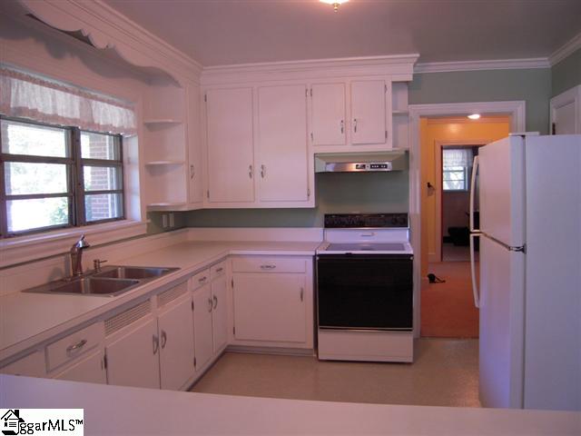 4309 Old Buncombe Road Greenville, SC 29617 - Photo 11 of 19 Gallery Image 11