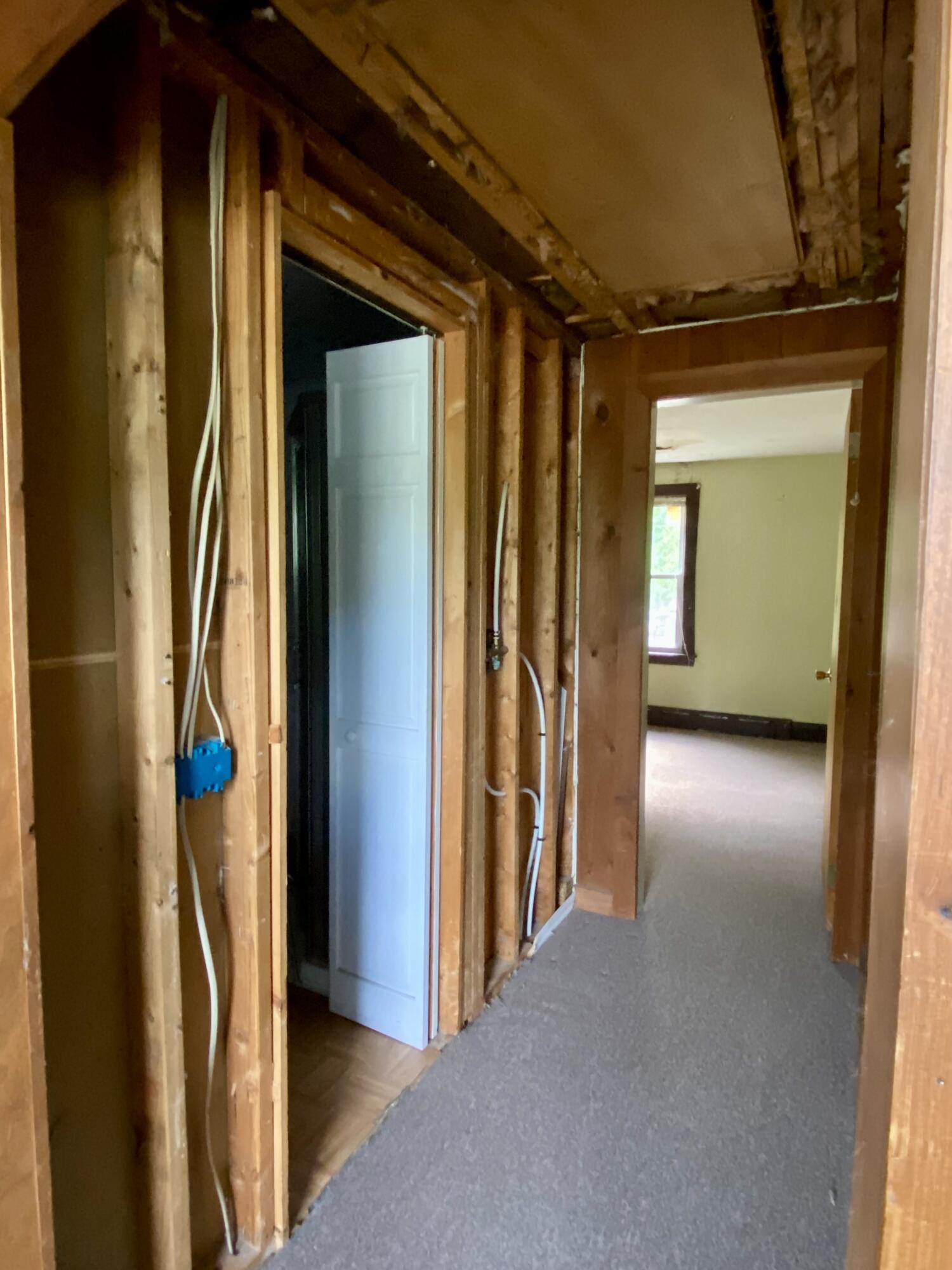 98 Auburn Road Turner, ME 04282 - Photo 15 of 33 Hallway 1