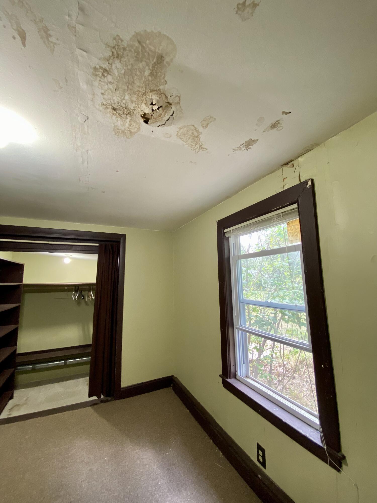 98 Auburn Road Turner, ME 04282 - Photo 20 of 33 Bedroom 2