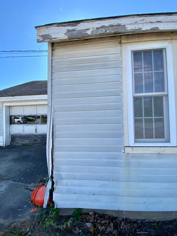 $142,000 | 98 Auburn Road, Turner, ME 04282