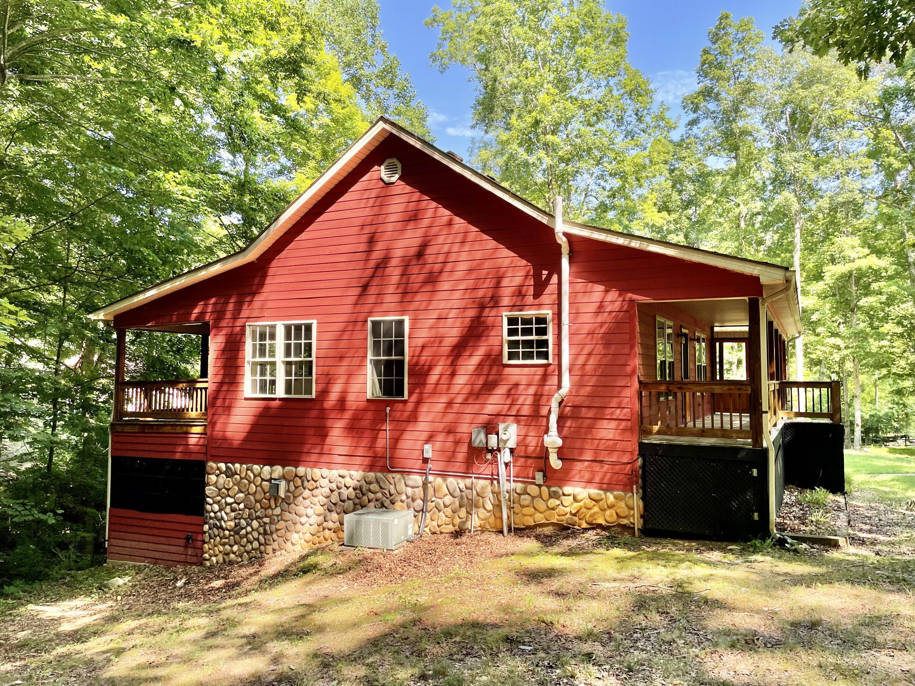 3007 Roberts Bend Road Burnside, KY 42519 - Photo 10 of 36 4980075F-4E64-4DD9-951B-90016B5E4305
