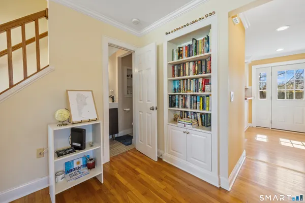 $429,900 | 245 Sunnyridge Avenue, Unit 1, Fairfield, CT 06824