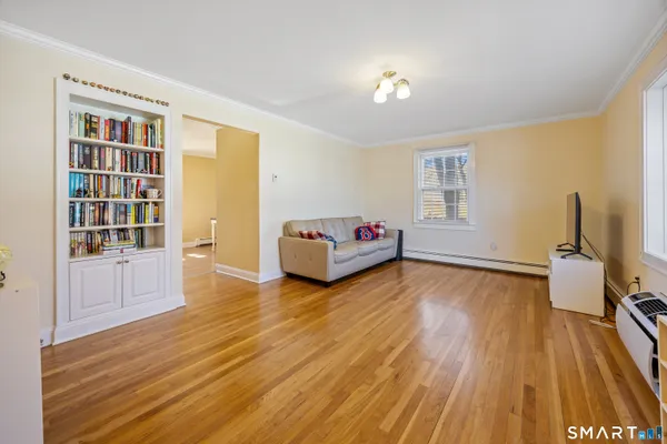 $429,900 | 245 Sunnyridge Avenue, Unit 1, Fairfield, CT 06824