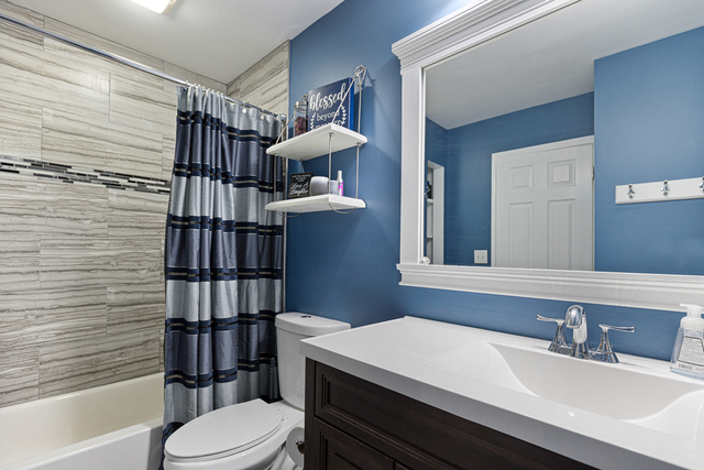4N122 LaFox Road St. Charles, IL 60175 - Photo 27 of 38