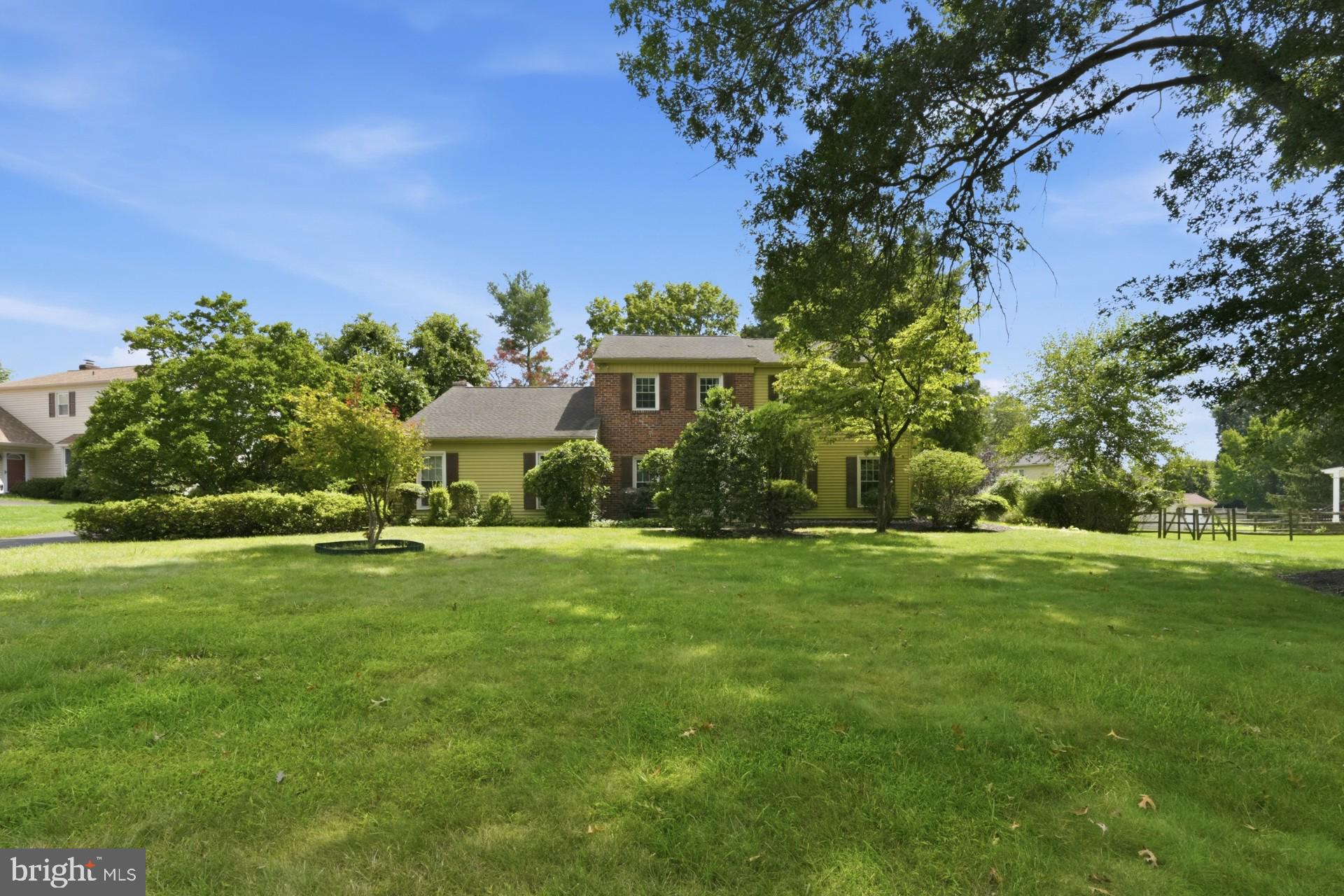 63 Deborah Road Richboro, PA 18954 - Photo 2 of 29 Gallery Image 2