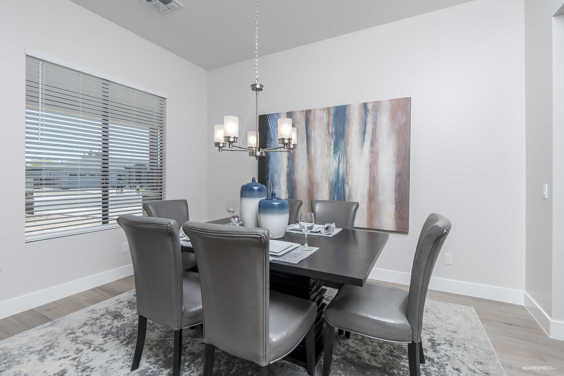 4270 East Phelps Road Phoenix, AZ 85032 - Photo 12 of 23 HRM7759_web