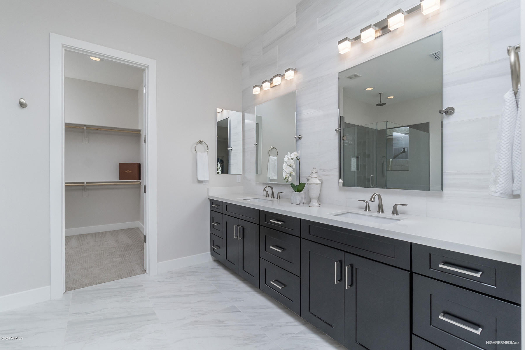 4270 East Phelps Road Phoenix, AZ 85032 - Photo 15 of 23 HRM7752_web