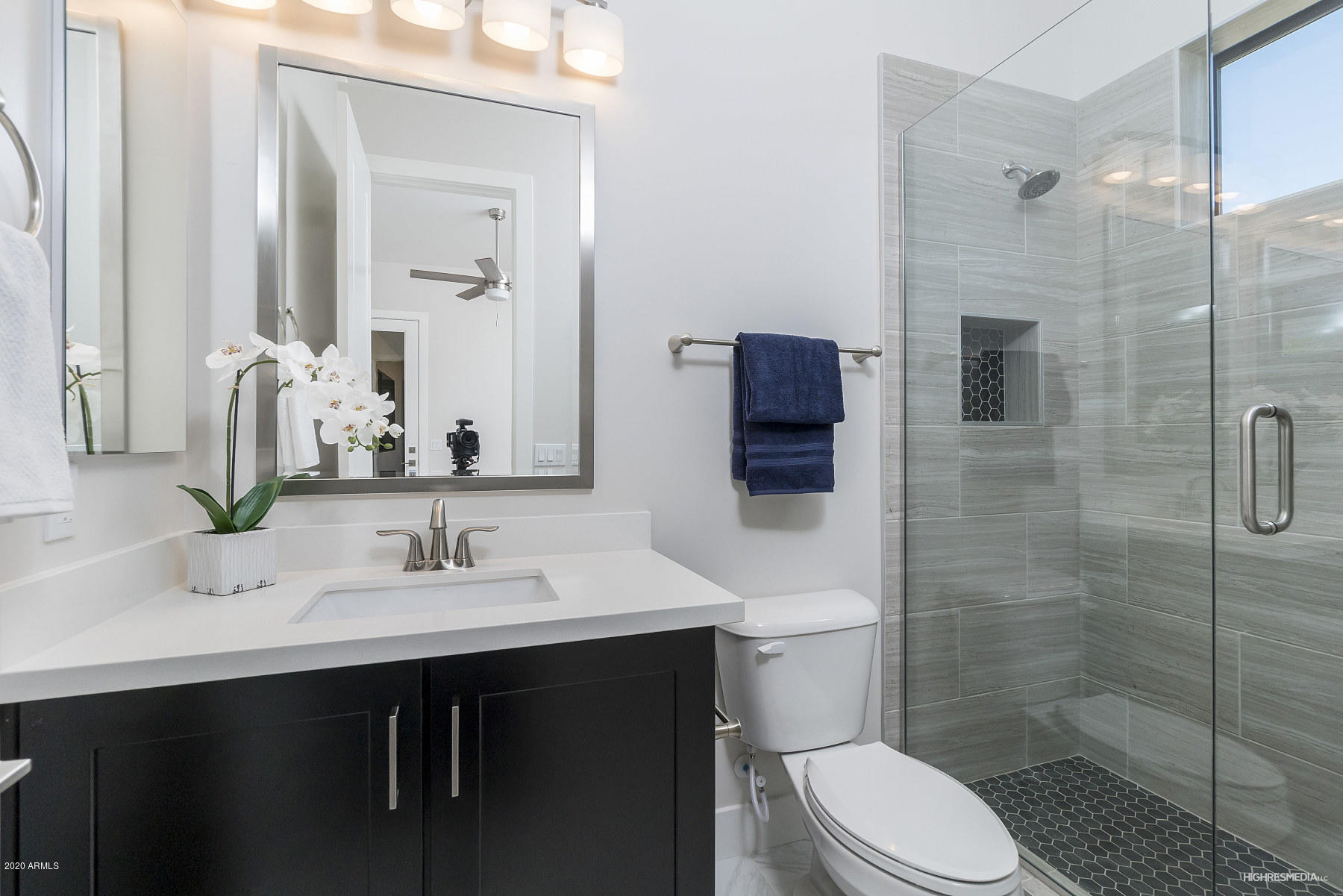 4270 East Phelps Road Phoenix, AZ 85032 - Photo 22 of 23 HRM7763_web