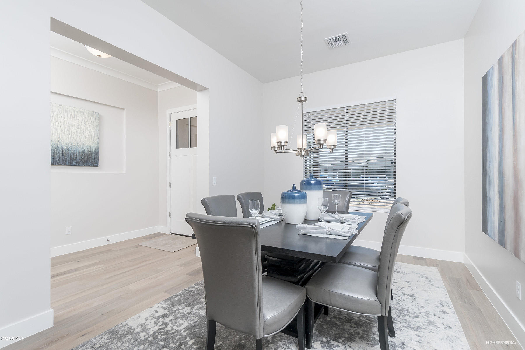 4270 East Phelps Road Phoenix, AZ 85032 - Photo 10 of 23 HRM7760_web