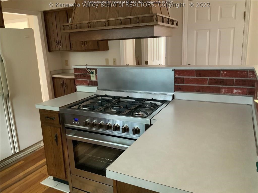 4919 Statts Mills Road Ripley, WV 25271 - Photo 4 of 47 Gallery Image 4