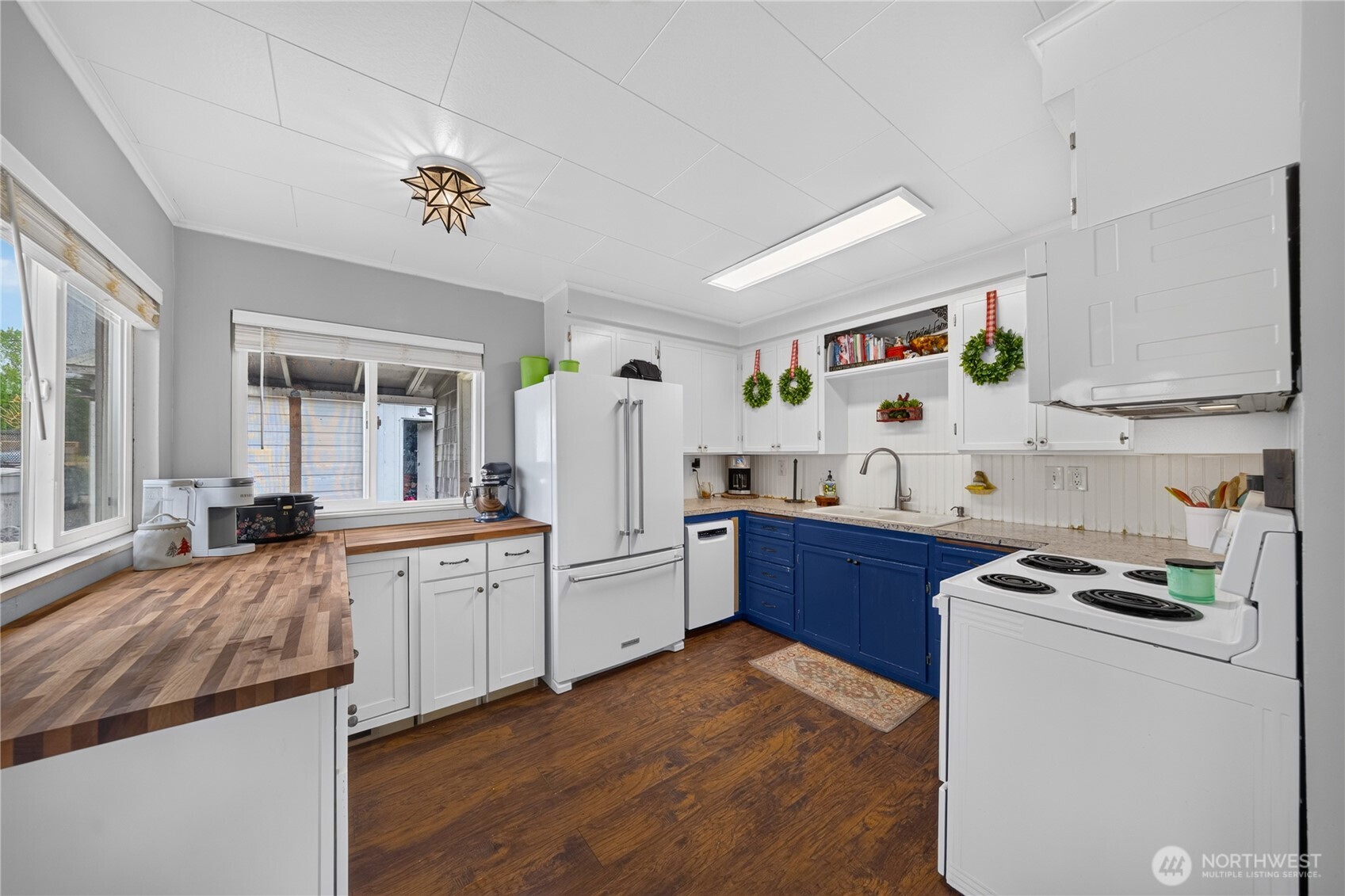12951 Satterlee Road Anacortes, WA 98221 - Photo 11 of 36