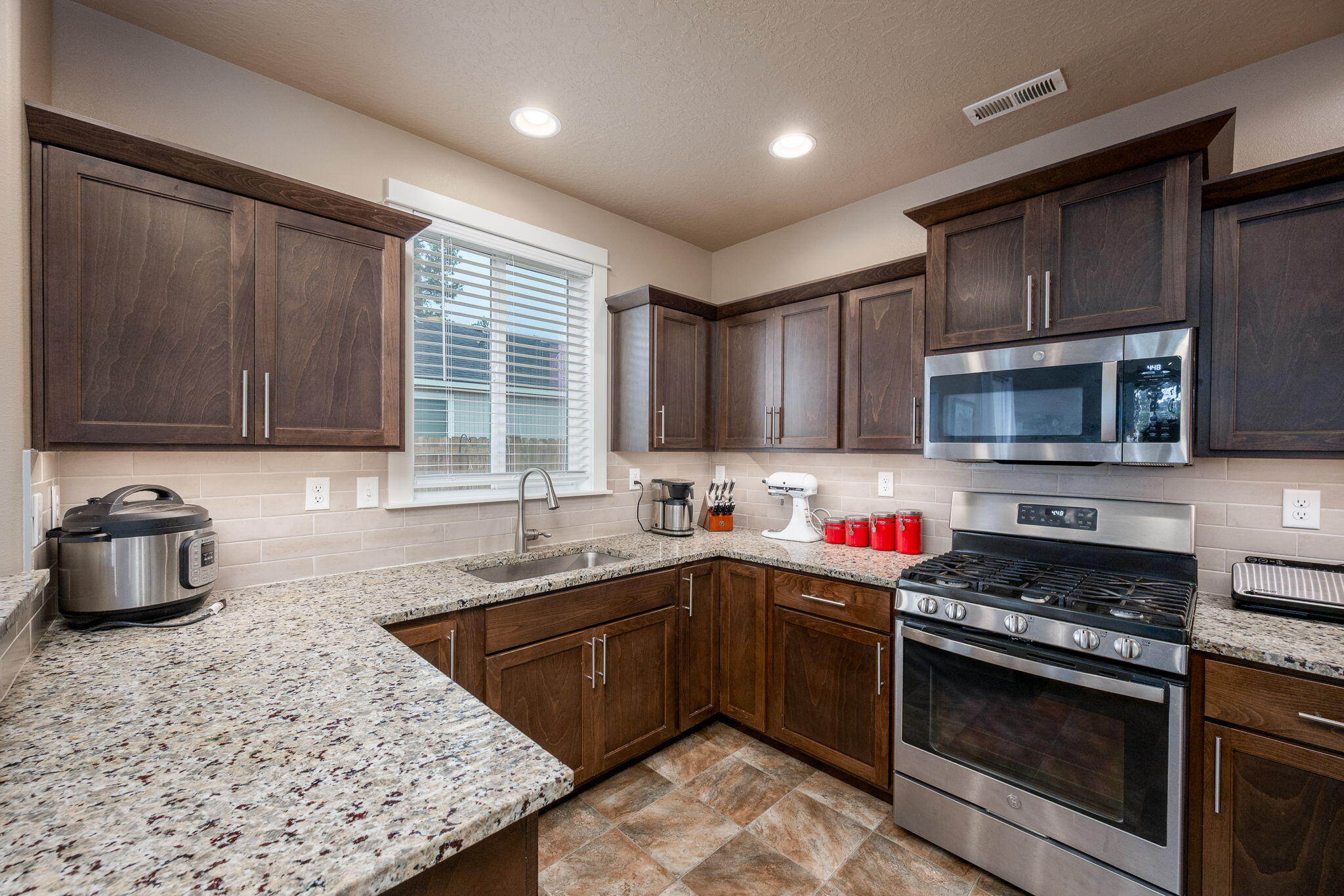 1680 McKinney Butte Road Sisters, OR 97759 - Photo 8 of 22 24-web-or-mls-3-25-26 1680 W McKinney Bu