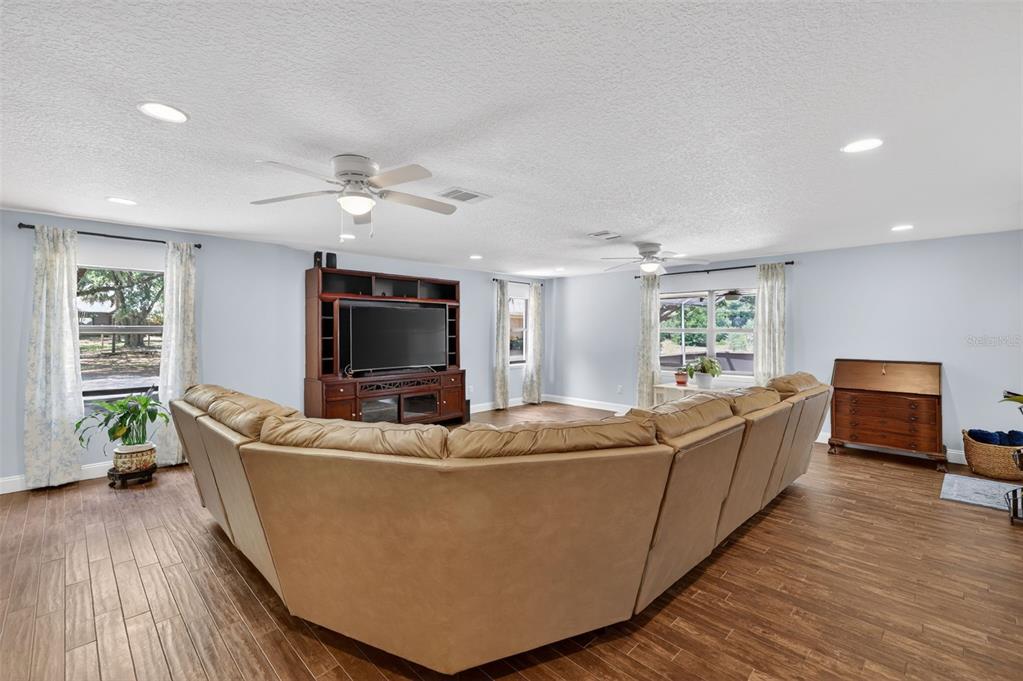 11241 Em En El Grove Road Leesburg, FL 34788 - Photo 33 of 59 Gallery Image 33
