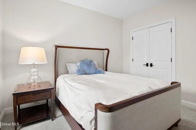 $3,900 | 37 White Street, Unit 5A, Saratoga Springs, NY 12866