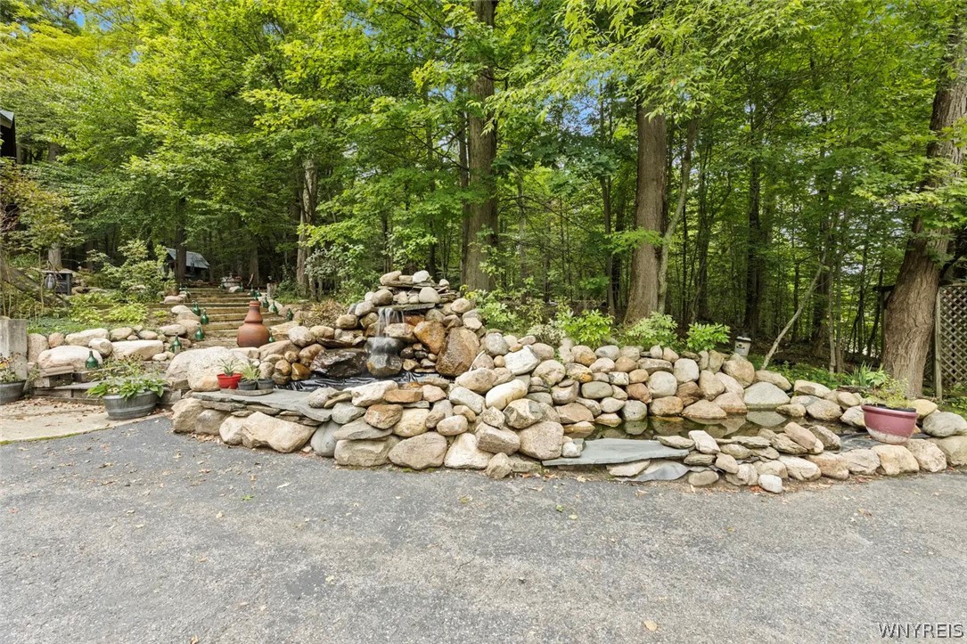 115 Behm Road West Falls, NY 14170 - Photo 13 of 17