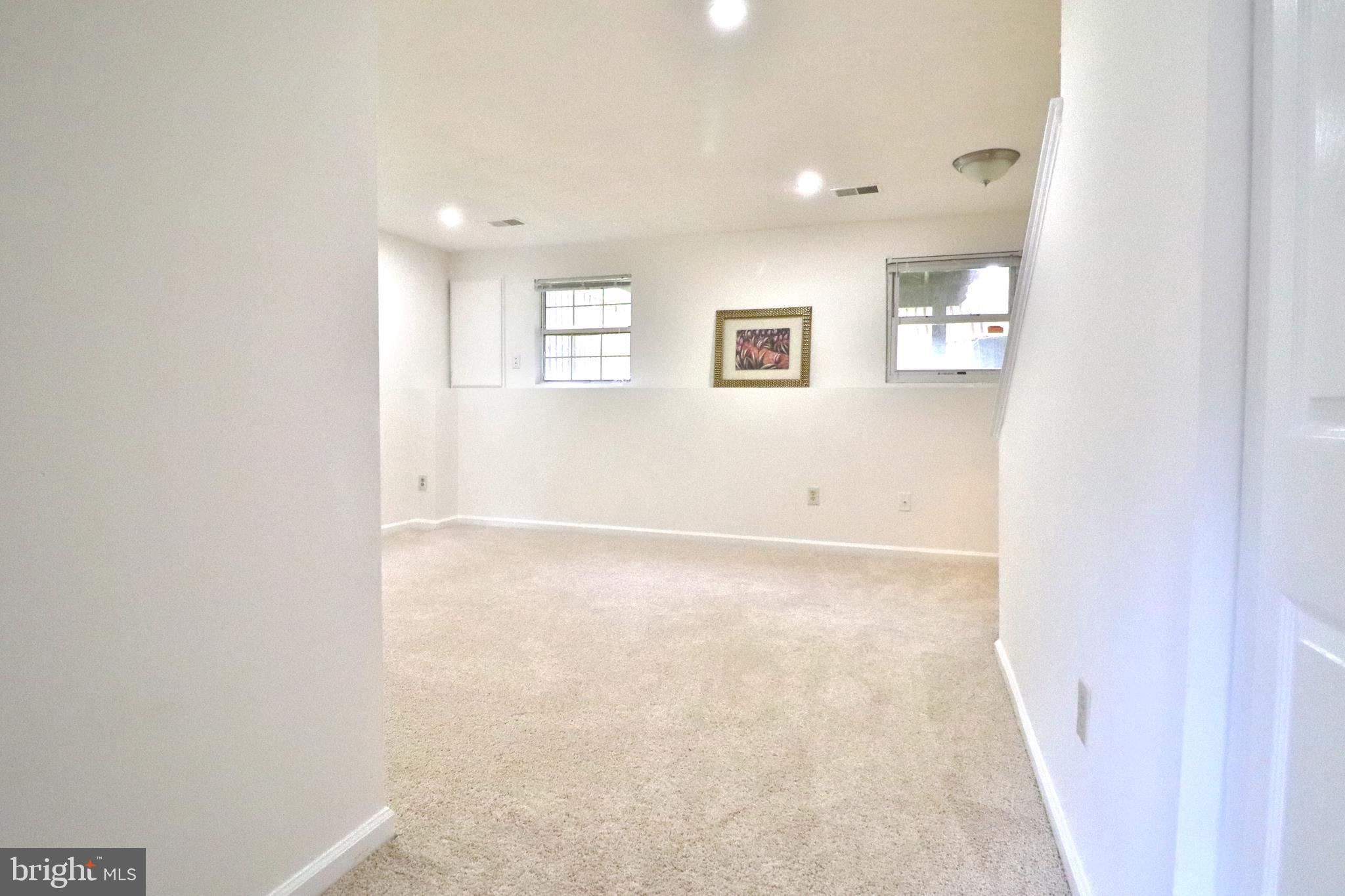 2004 Darlington Loop Woodbridge, VA 22191 - Photo 23 of 31