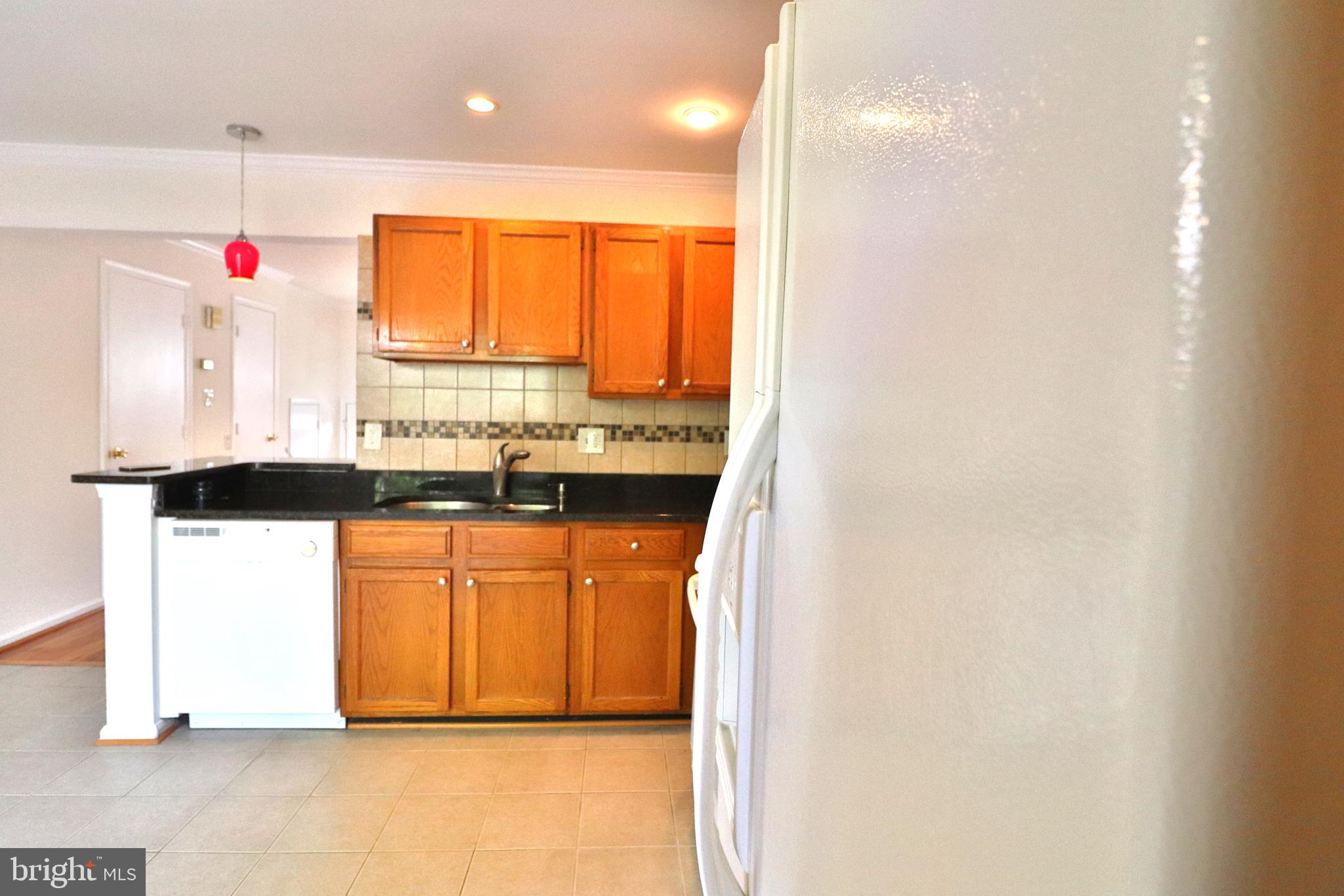 2004 Darlington Loop Woodbridge, VA 22191 - Photo 8 of 31