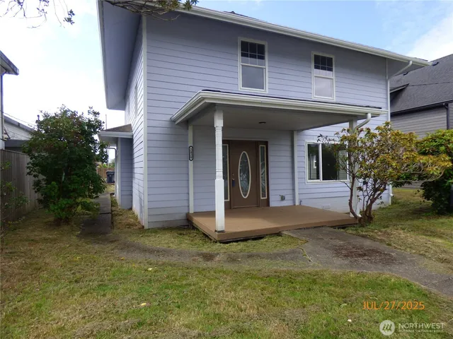 $359,000 | 2420 Aberdeen Avenue, Hoquiam, WA 98550