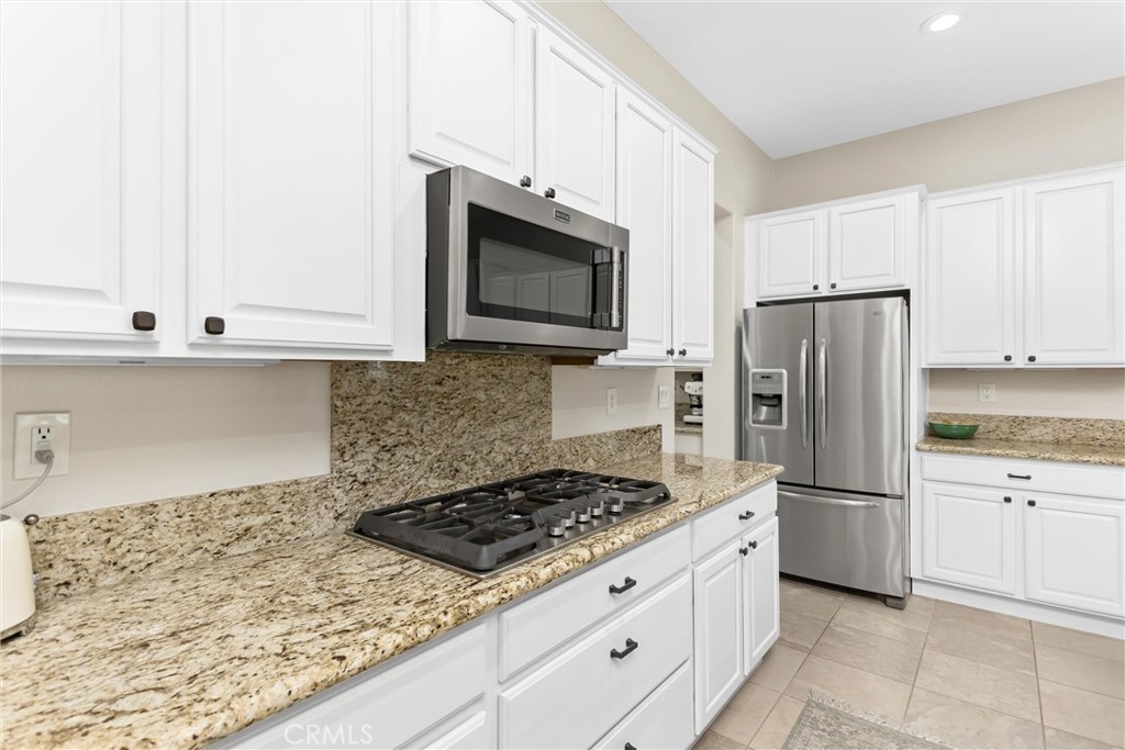 1779 Hannon Road Cherry Valley, CA 92223 - Photo 5 of 39