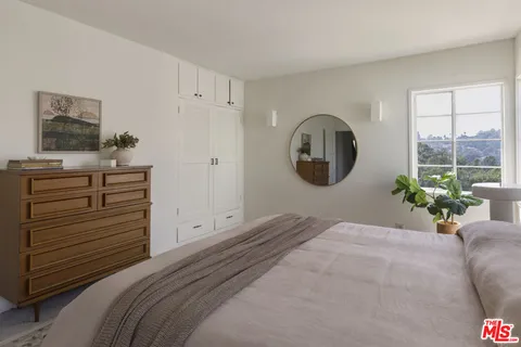 $1,995,000 | 2502 Armstrong Avenue, Los Angeles, CA 90039