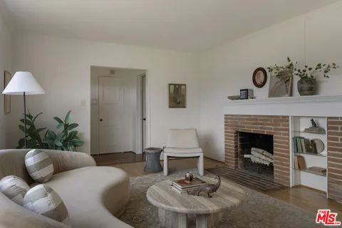 $1,995,000 | 2502 Armstrong Avenue, Los Angeles, CA 90039