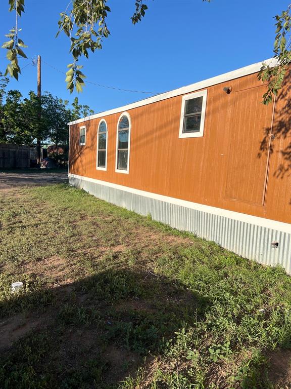 908 Fir Street Plainview, TX 79072 - Photo 24 of 25