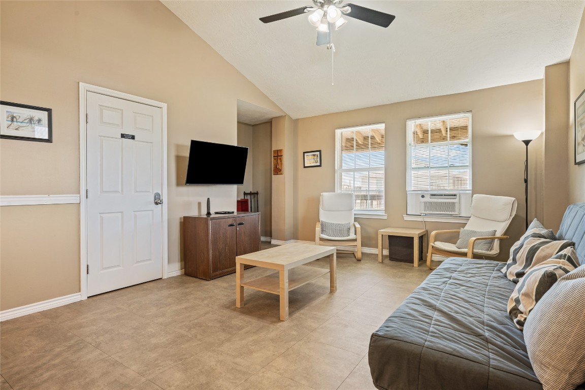 964 South Sage Road Crystal Beach, TX 77650 - Photo 6 of 26