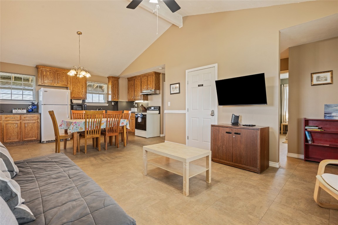 964 South Sage Road Crystal Beach, TX 77650 - Photo 8 of 26