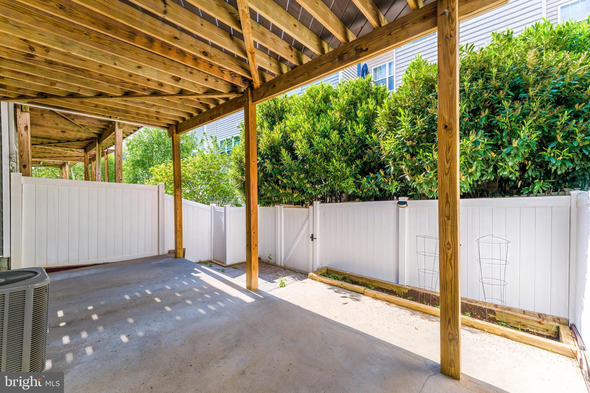 43583 White Cap Terrace Chantilly, VA 20152 - Photo 51 of 55 a view of a backyard