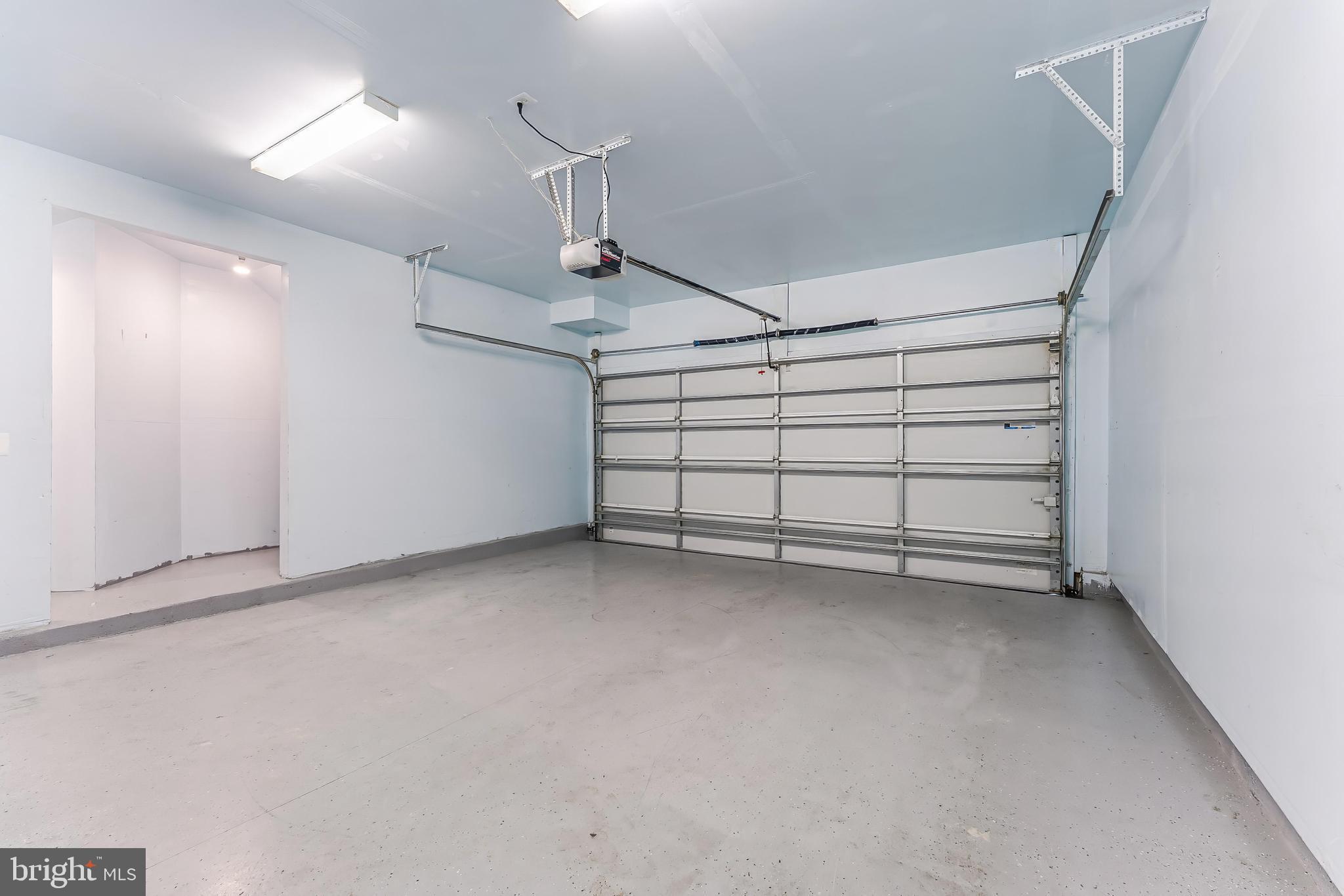 43583 White Cap Terrace Chantilly, VA 20152 - Photo 55 of 55 a view of a garage