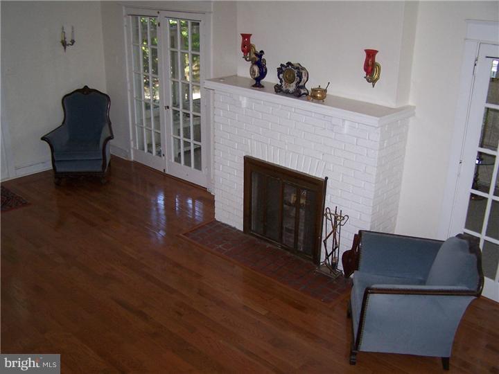 504 Baird Road Merion Station, PA 19066 - Photo 6 of 25 Living Room