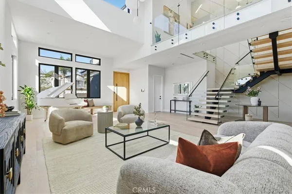 $6,299,000 | 1806 6th Street, Manhattan Beach, CA 90266