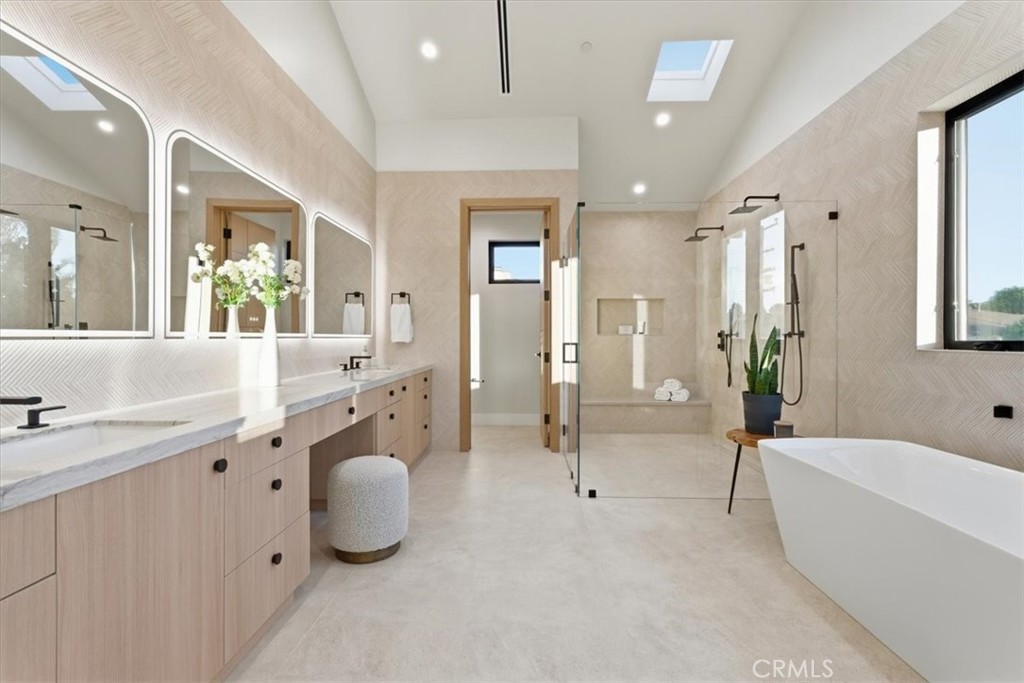 1806 6th Street Manhattan Beach, CA 90266 - Photo 52 of 75