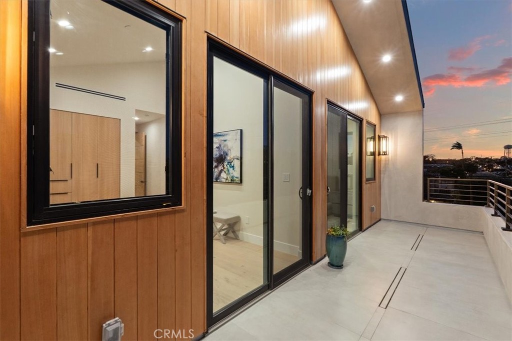 1806 6th Street Manhattan Beach, CA 90266 - Photo 58 of 75