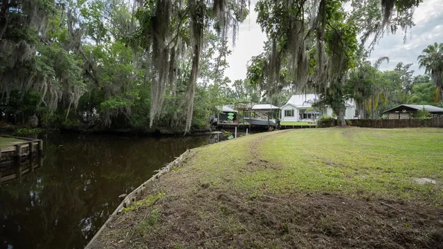 a view of a lake with houses