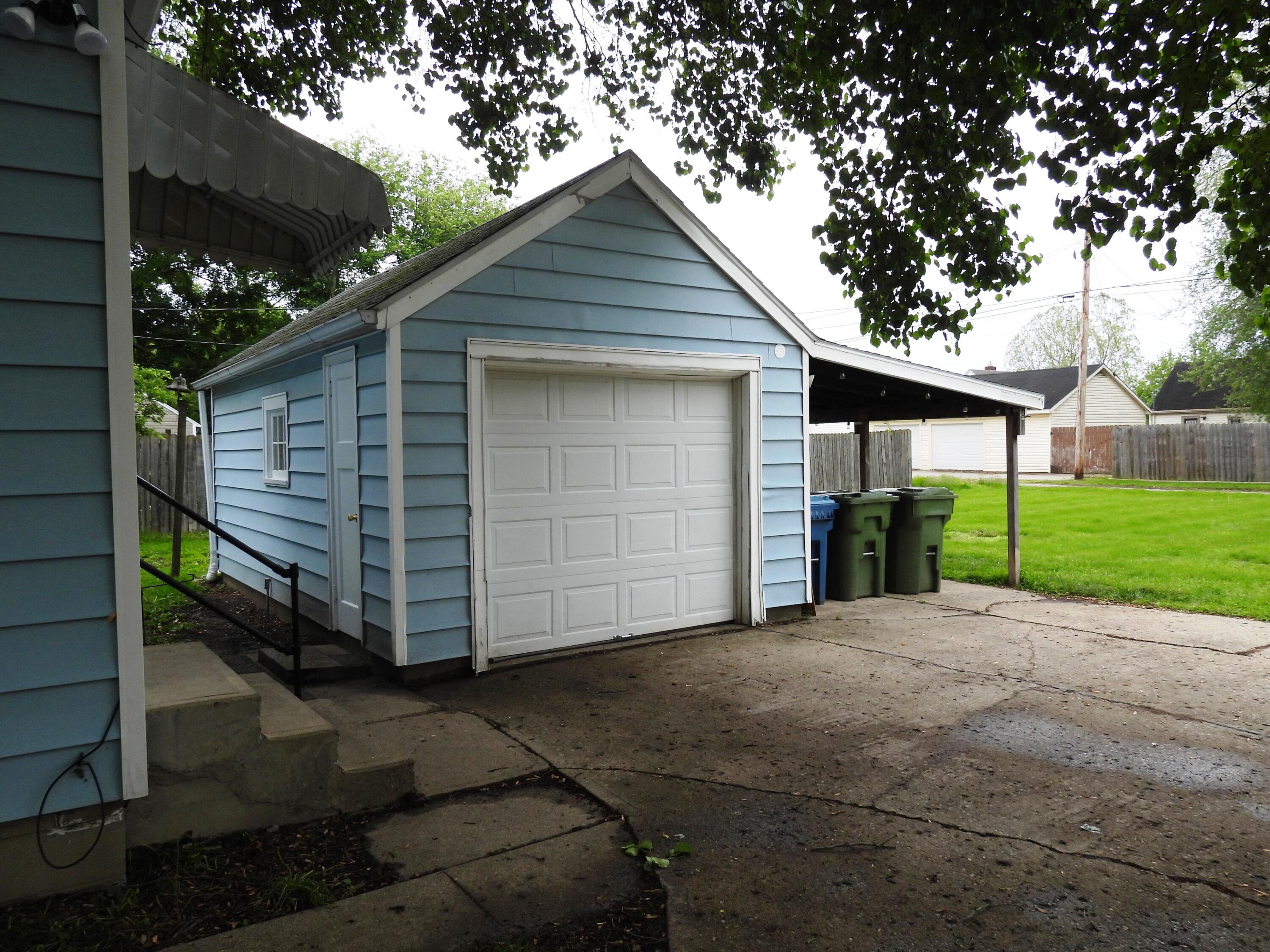 313 Doering Street Sidney, OH 45365 - Photo 4 of 59