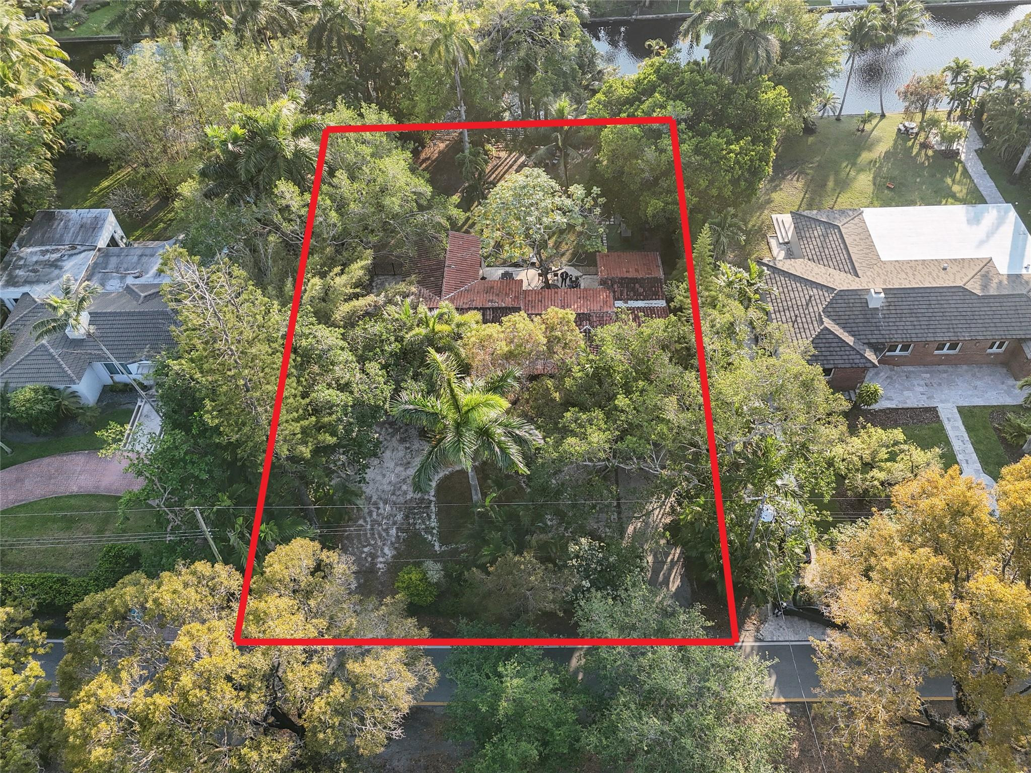 11410 Griffing Boulevard Miami, FL 33161 - Photo 38 of 42