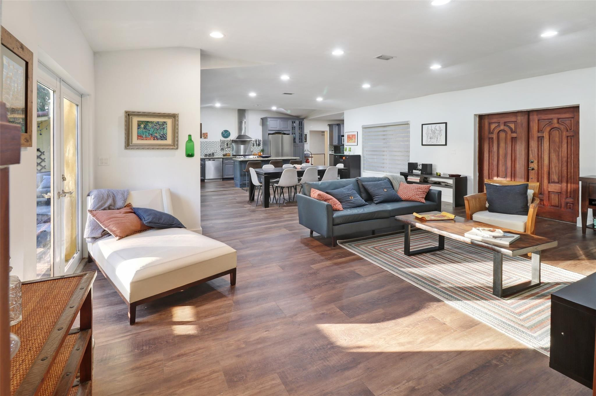 11410 Griffing Boulevard Miami, FL 33161 - Photo 9 of 42 a living room with furniture and a table