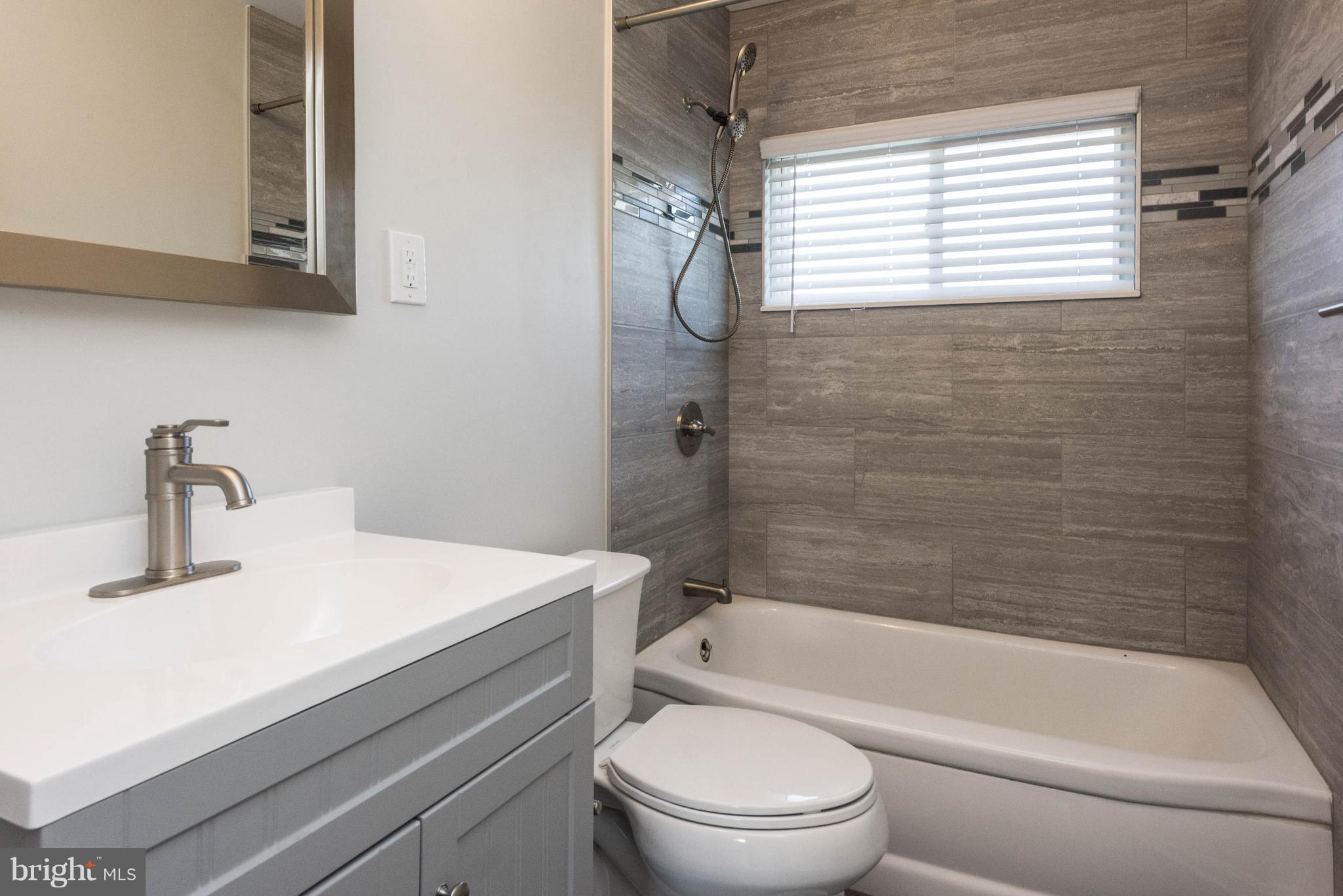 1012 Collwood Road Baltimore, MD 21228 - Photo 15 of 28 Updated Bathroom