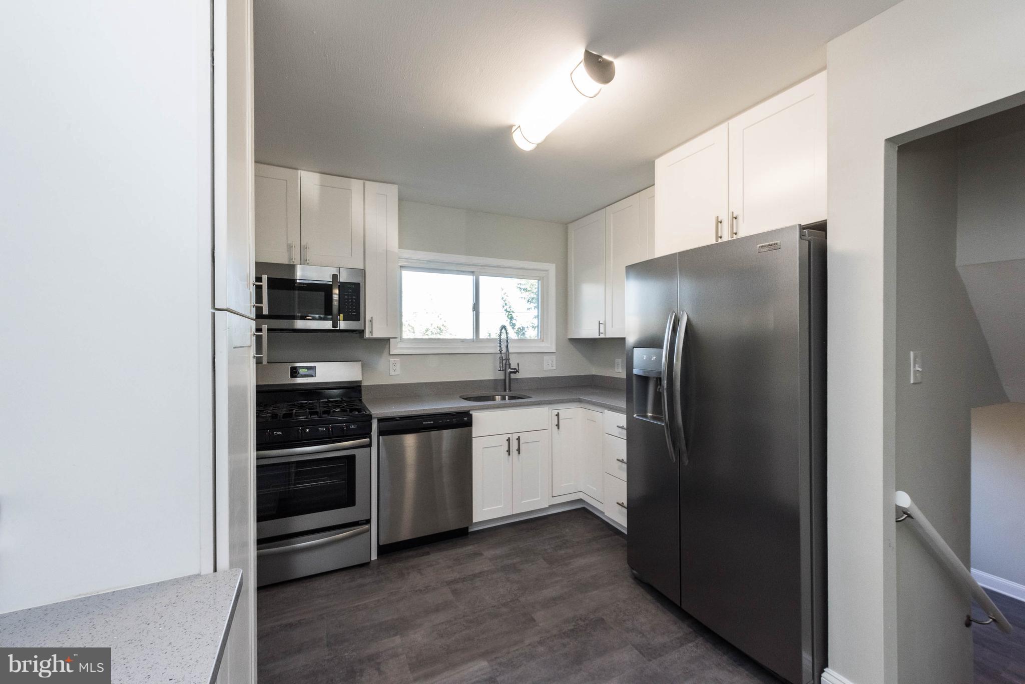 1012 Collwood Road Baltimore, MD 21228 - Photo 8 of 28 Corian Countertops