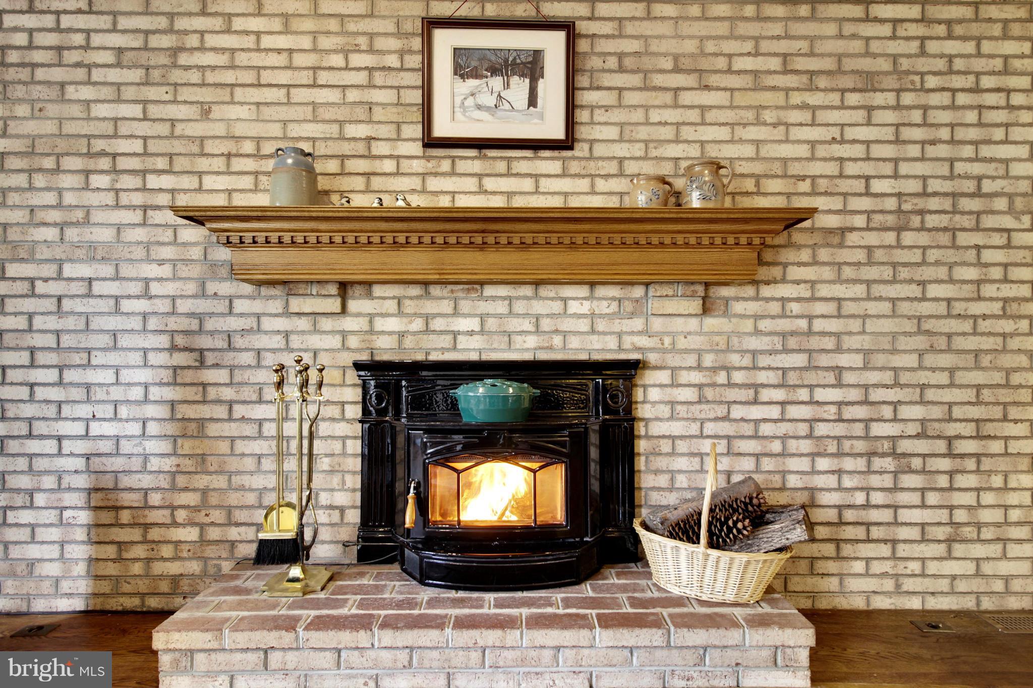 3508 Briars Road Brookeville, MD 20833 - Photo 8 of 24 Family Room