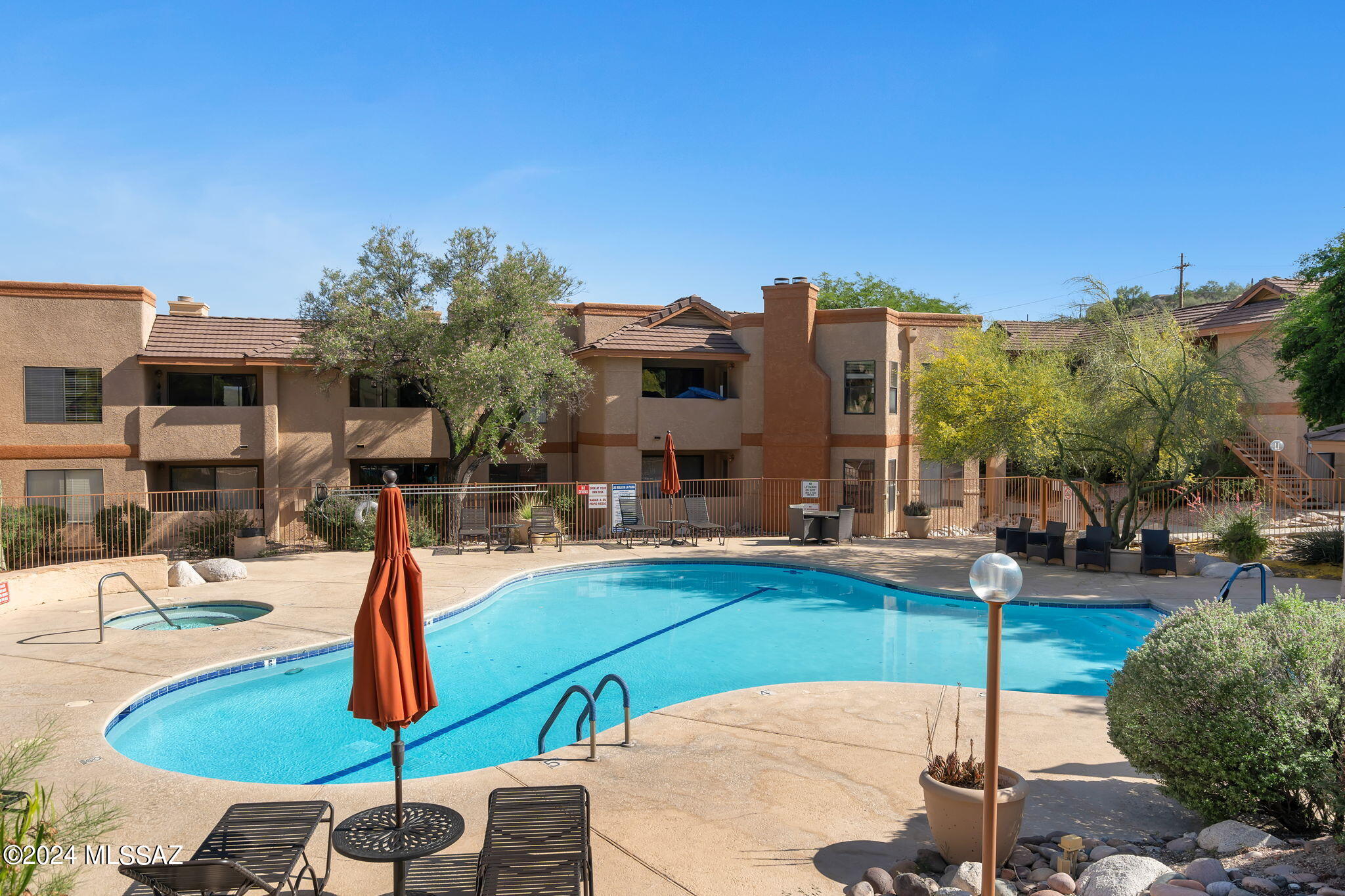 7255 East Snyder Road, Unit 10104 Tucson, AZ 85750 - Photo 2 of 37