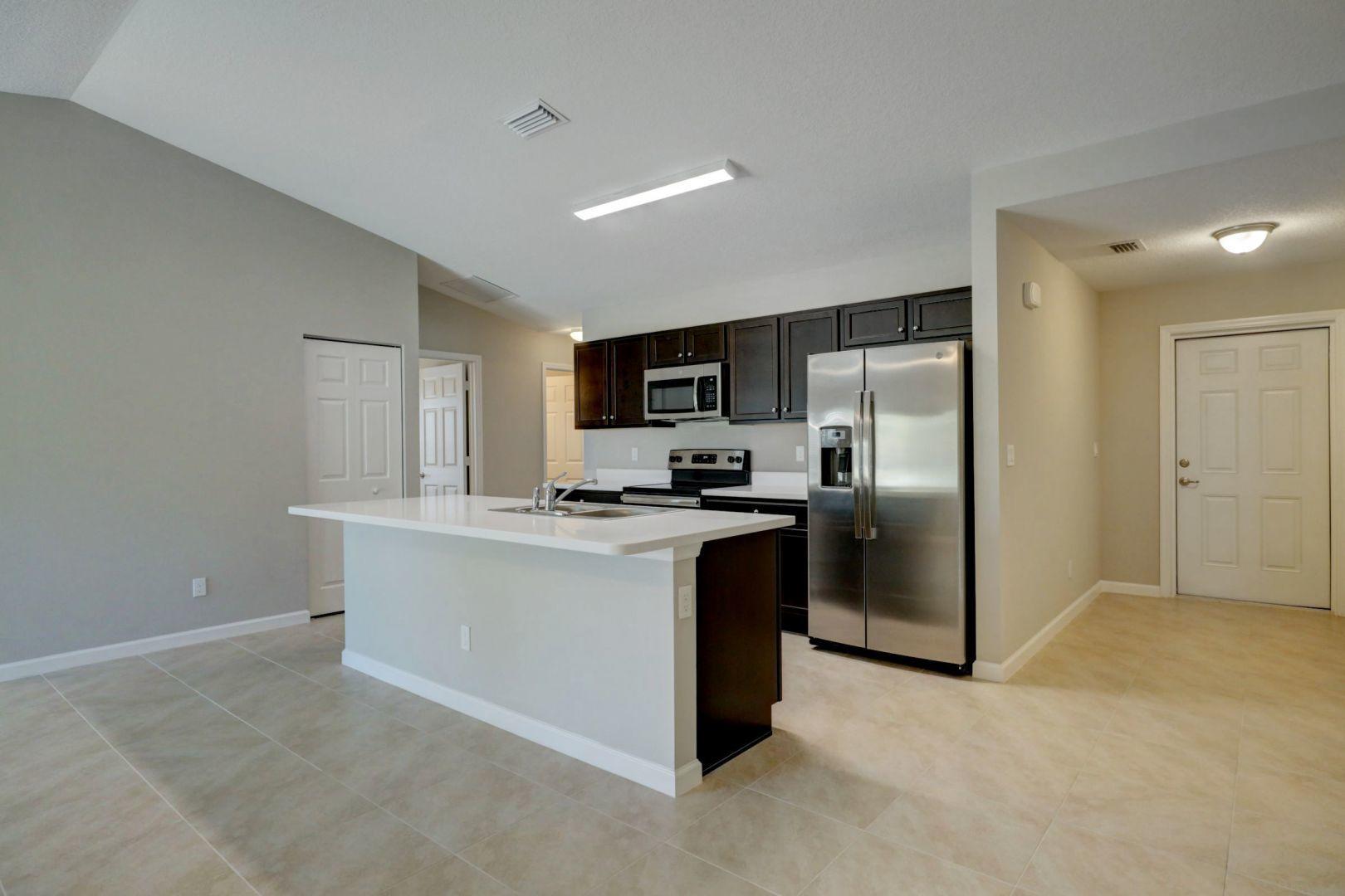 537 Southwest Aster Road Port St. Lucie, FL 34953 - Photo 4 of 55 04_3j0a4804_5_6_7_8