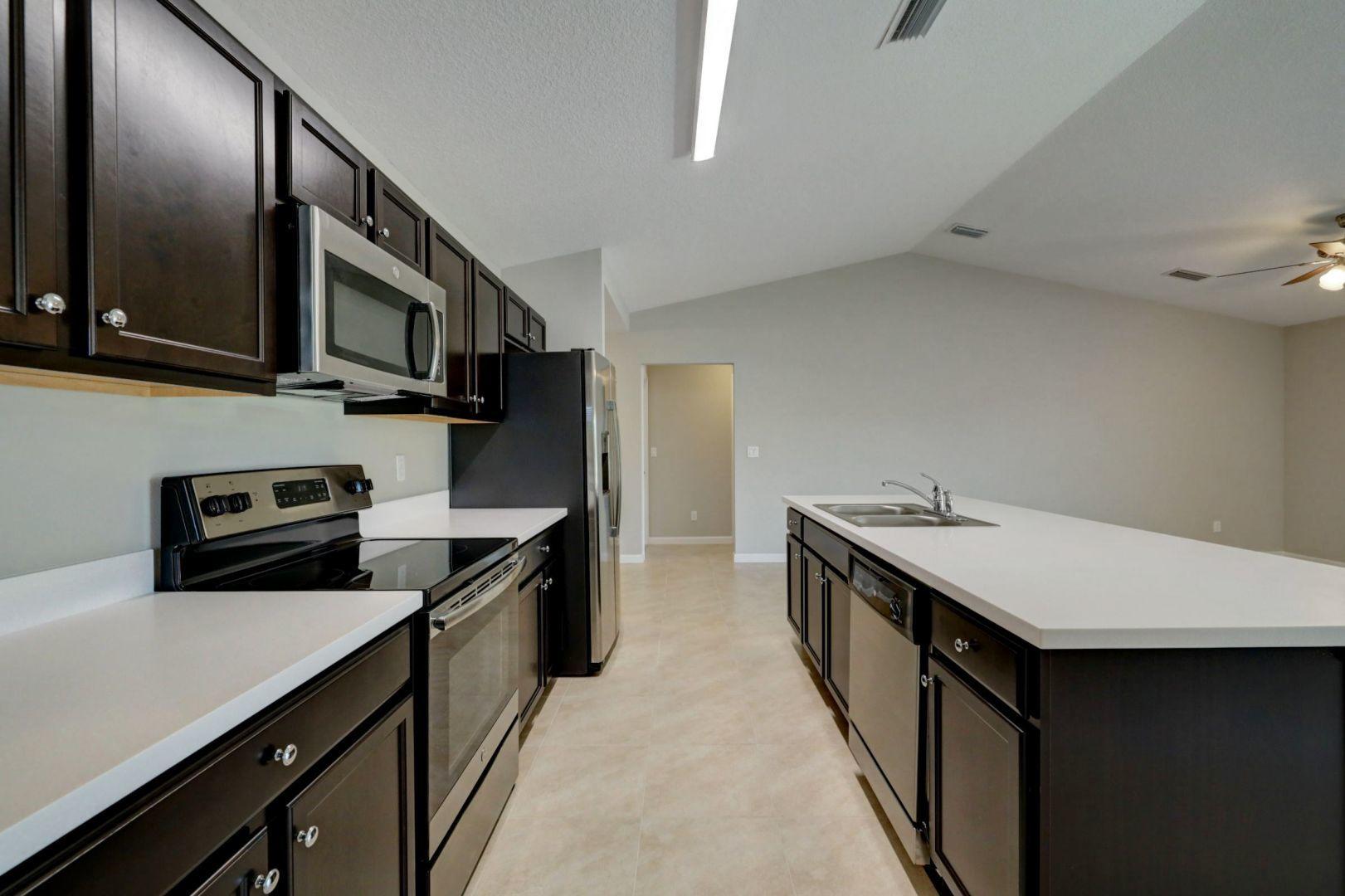 537 Southwest Aster Road Port St. Lucie, FL 34953 - Photo 7 of 55 07_3j0a4824_5_6_7_8