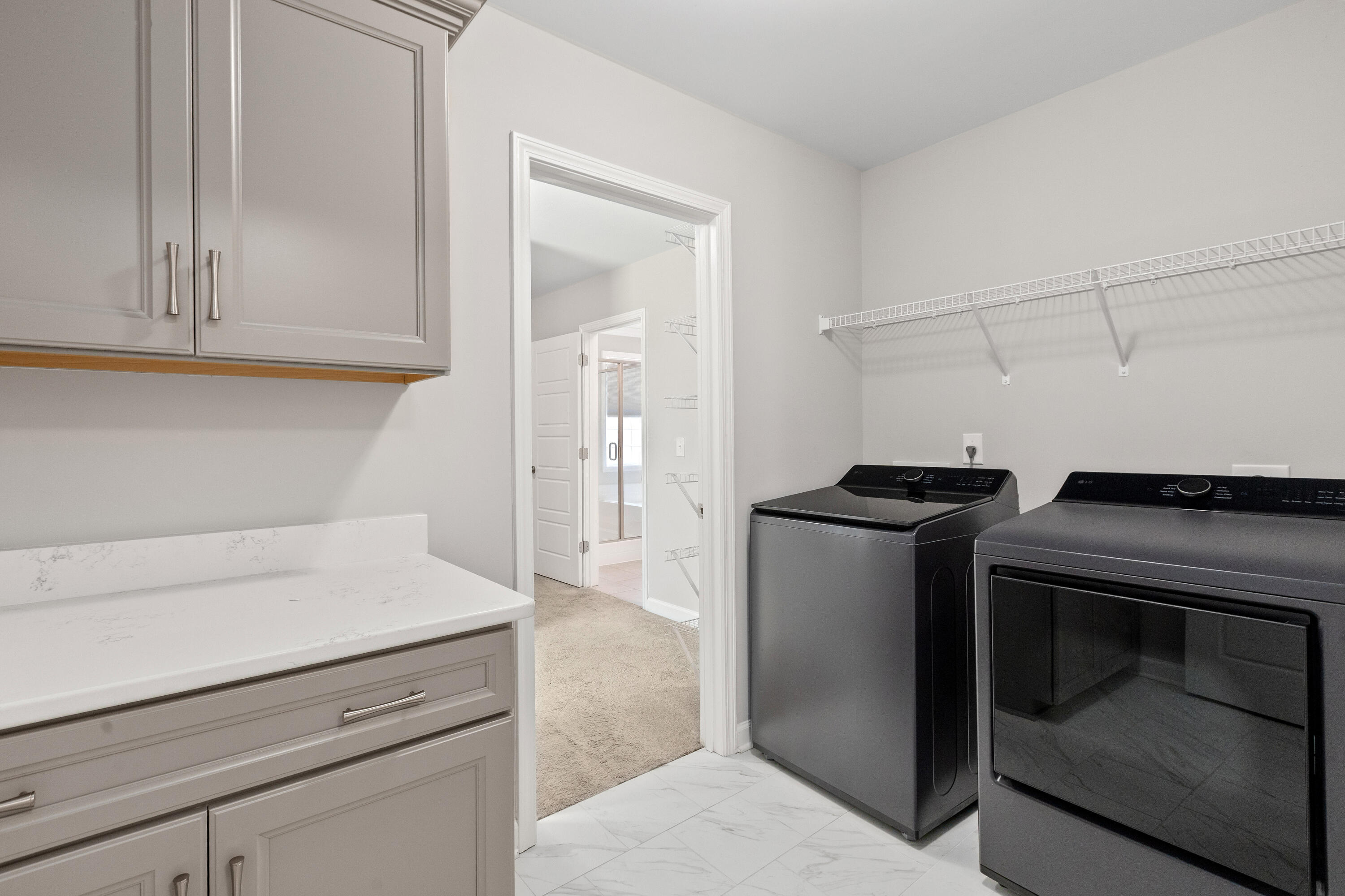 242 Saxony Loop Summerville, SC 29486 - Photo 27 of 44 242SaxonyLoop-CasaVerdeMediaLLC48