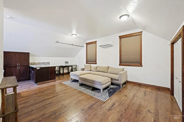 $1,789,900 | 1905 West Washington Street, Boise, ID 83702