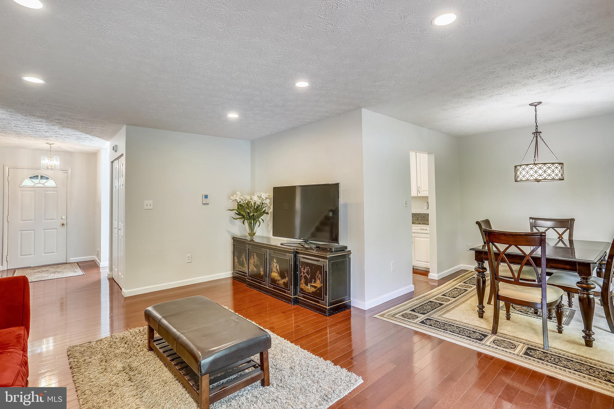 12025 Cheyenne Road Gaithersburg, MD 20878 - Photo 9 of 28 Den