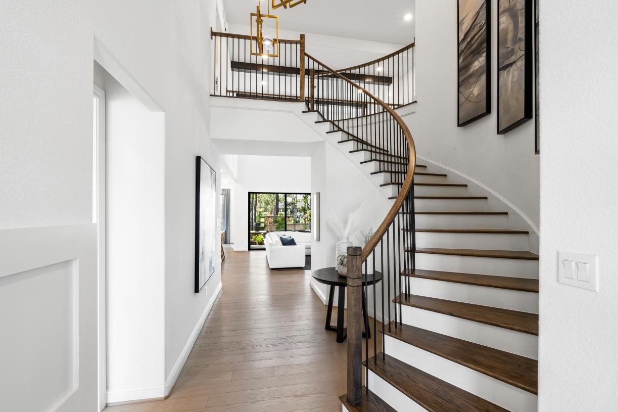 28037 Pebble Pk Drive Spring, TX 77386 - Photo 4 of 16 a view of entryway and hall with wooden floor