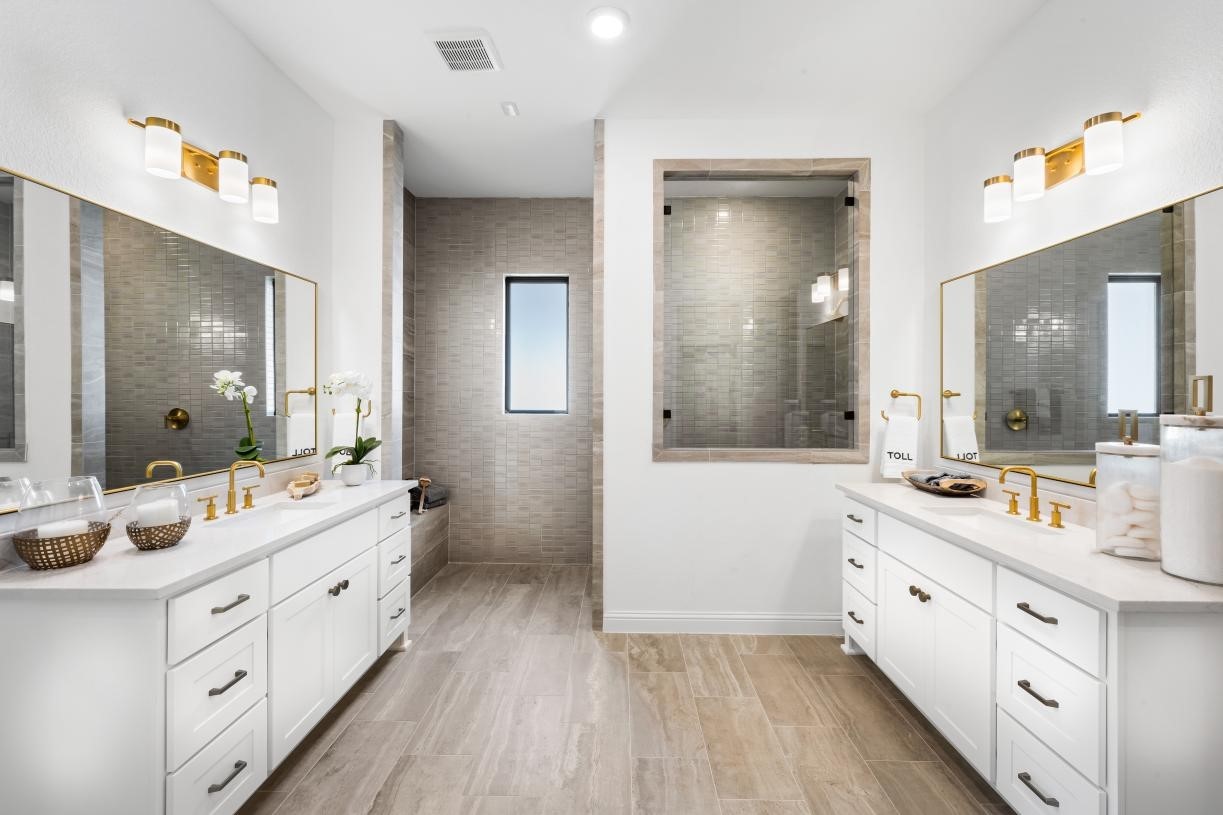 28037 Pebble Pk Drive Spring, TX 77386 - Photo 10 of 16 a spacious bathroom with a double vanity sink toilet mirror and bathtub