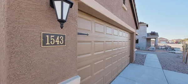 $1,895 | 1543 East Inouye Drive, Casa Grande, AZ 85122